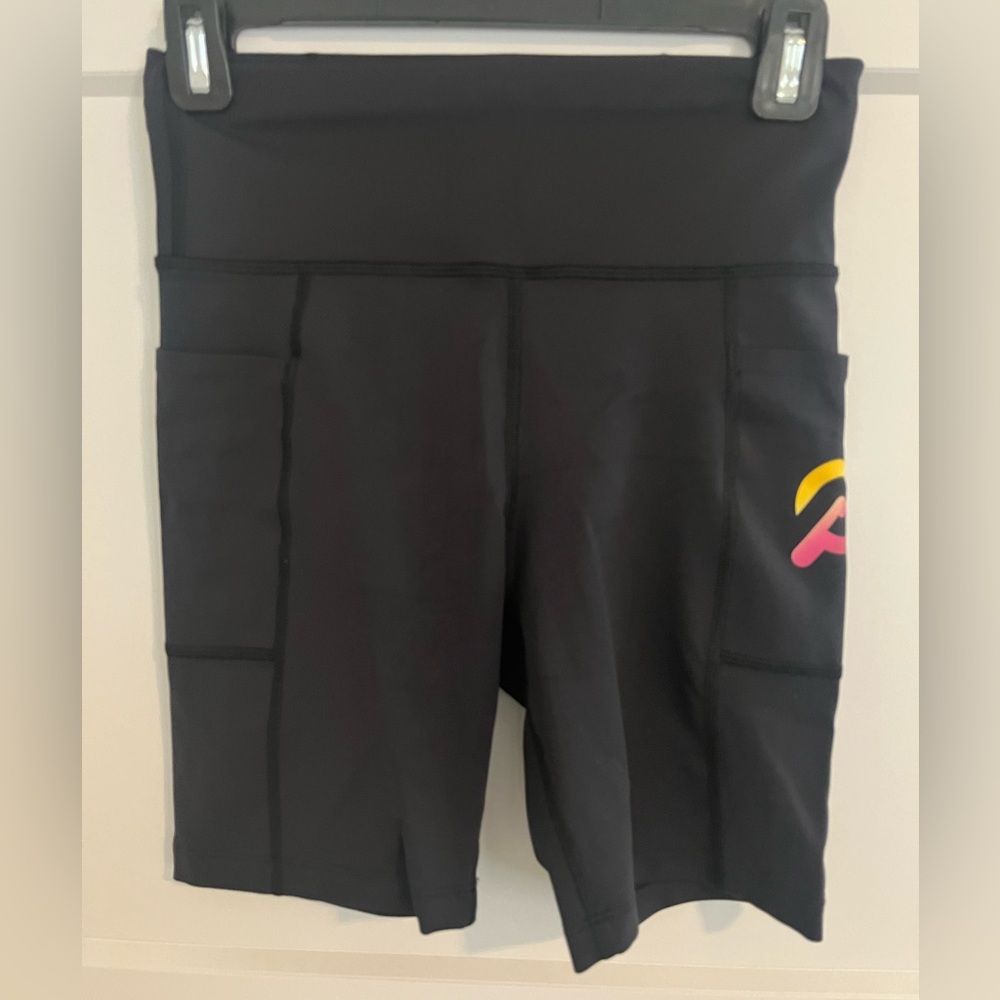 Peloton Cadent biker shorts